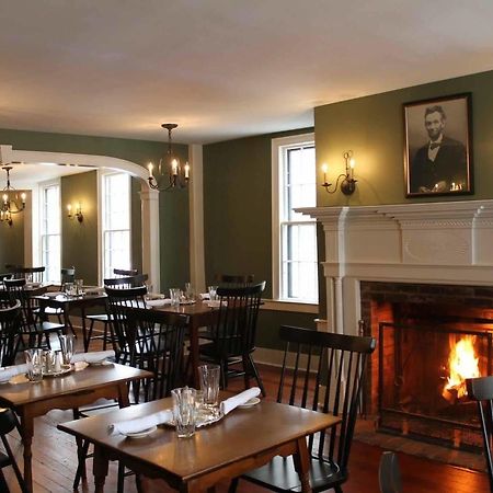 The Buxton Inn Granville Zewnętrze zdjęcie